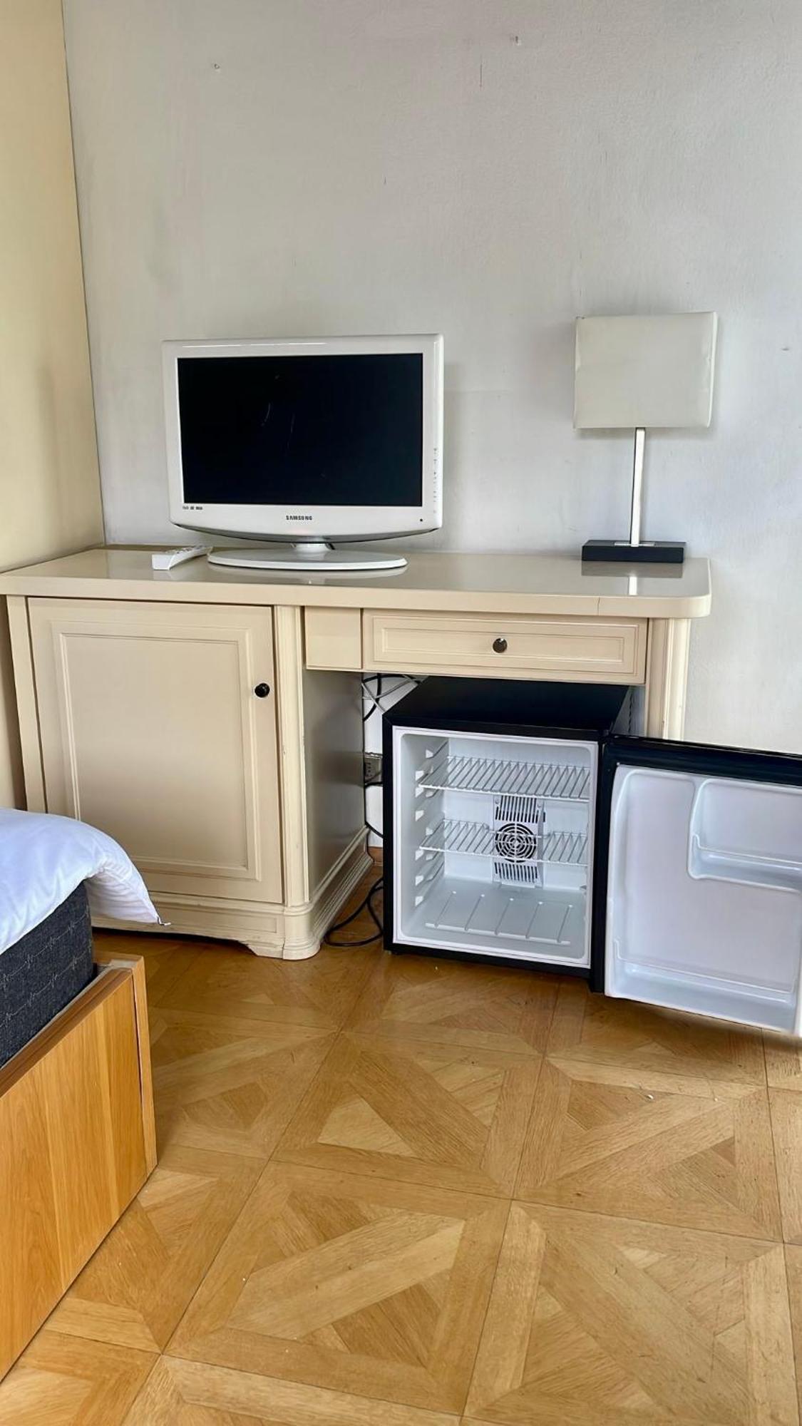 See-Hotel Seeschau - Direkt Am Bodenseeufer Đảo Đảo Reichenau Ngoại thất bức ảnh